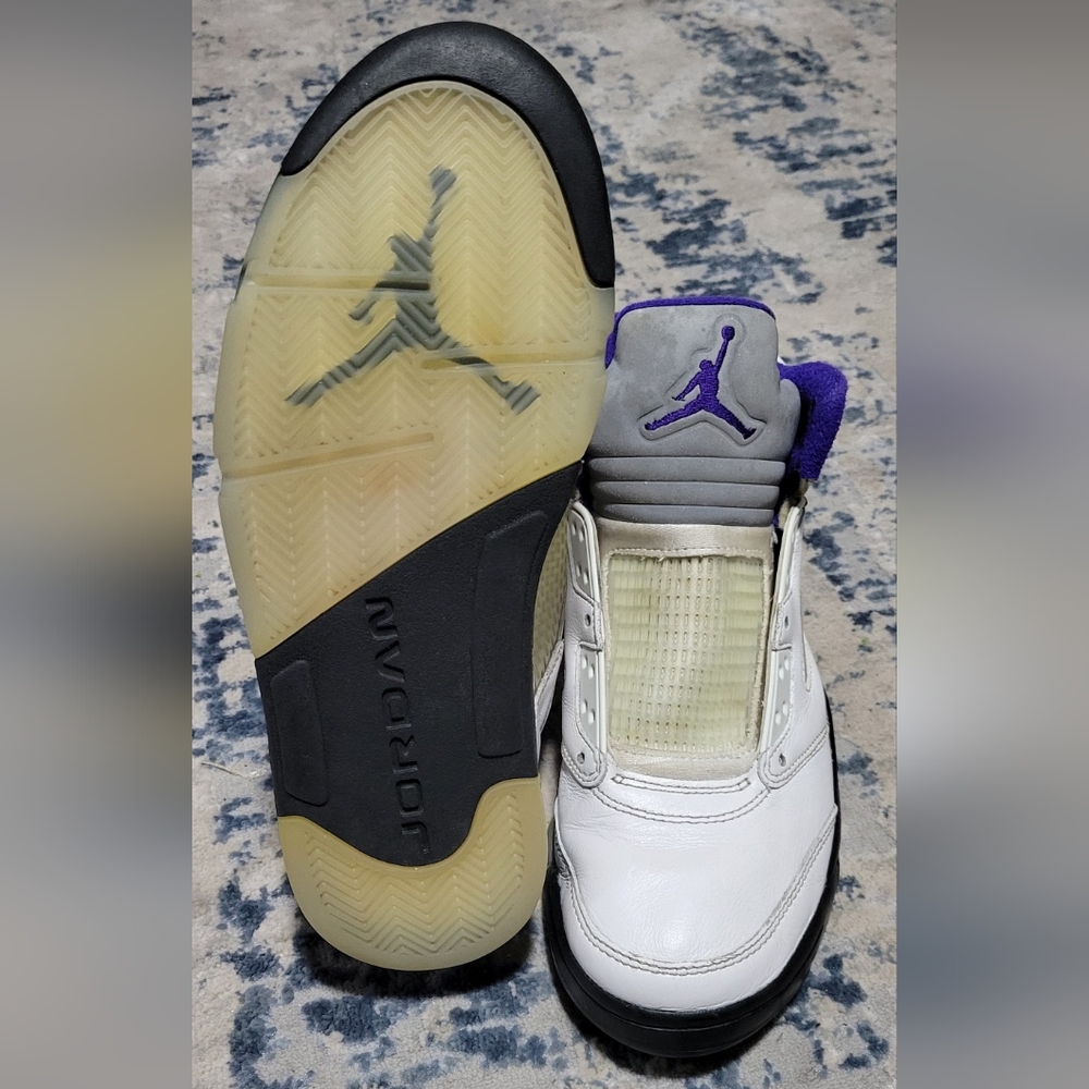 Jordan Retro 5 2022